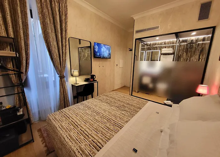 Venus Vatican Guest house 4*